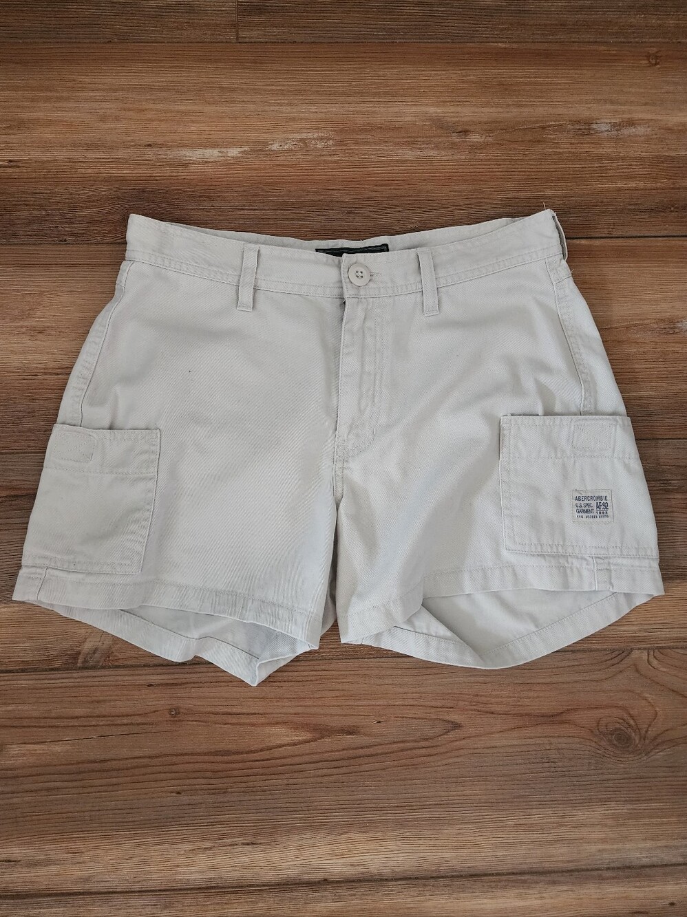 Vintage Y2K Abercrombie & Fitch Cargo Shorts Women's 4 Beige